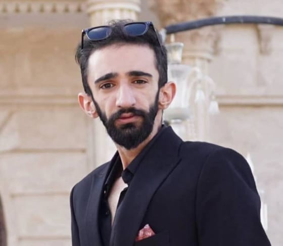 Amirhossein Khandouzi