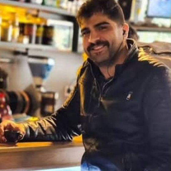 Iman Pourfarjam (Esmaeil Kharousha)