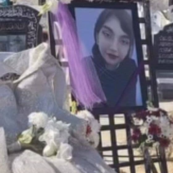 Hediyeh Khodri 16saleh